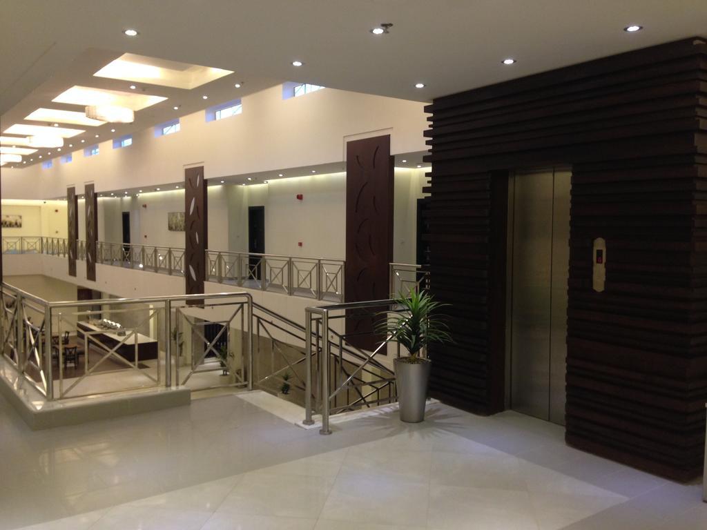 Grand Lily Hotel Suites Al-Hofuf Exterior foto
