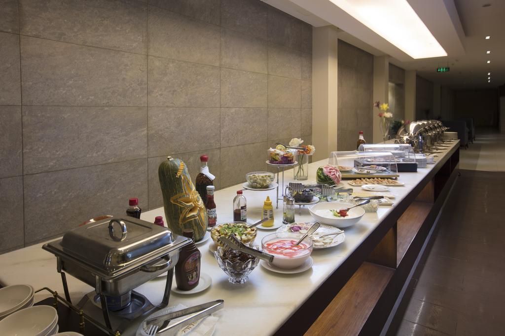 Grand Lily Hotel Suites Al-Hofuf Exterior foto